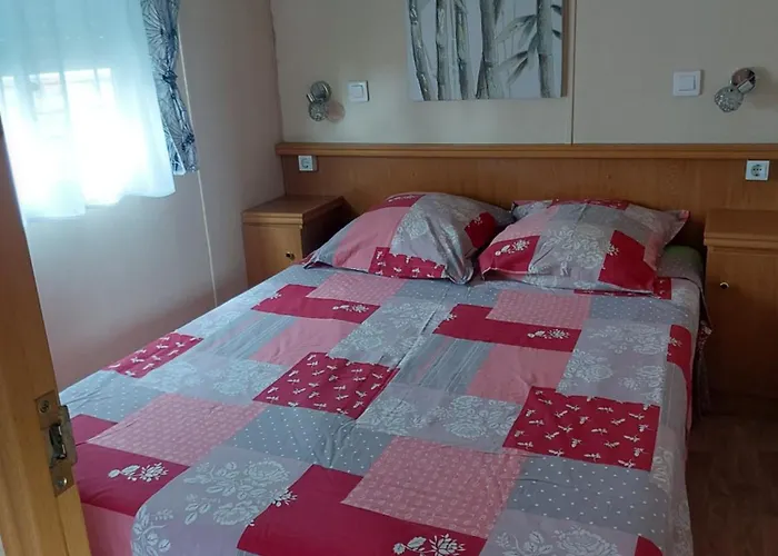 Au Refuge De Lahontan * Castelnau-dʼAuzan